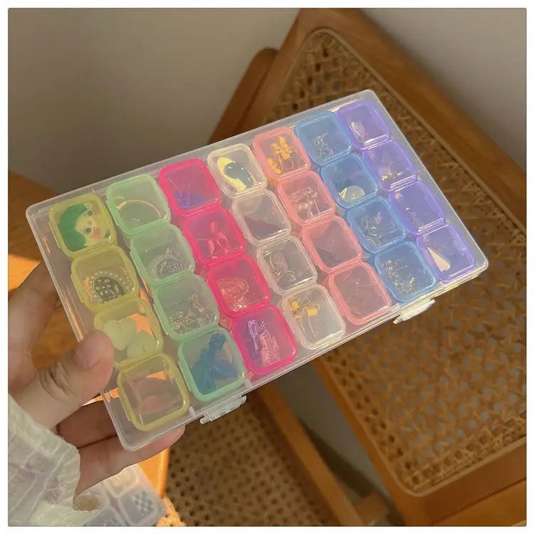 Aesthetic Plastic Divided Storage Box J109 - Wonderland Case